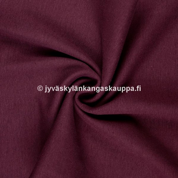 Resori 7021 Tumma Viininpunainen