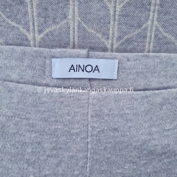 Tuotemerkki AINOA valkoinen (p&auml;&auml;dyist&auml; ommeltava)