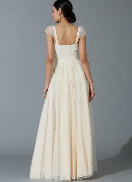 McCALL&acute;s kaava M7718 juhlamekot