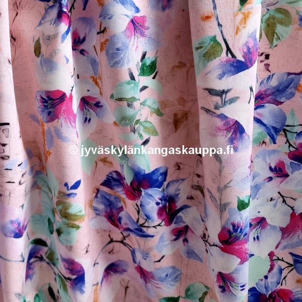 Joustava Viskoosikangas Lotta Persikkapinkki (peach fuzz)