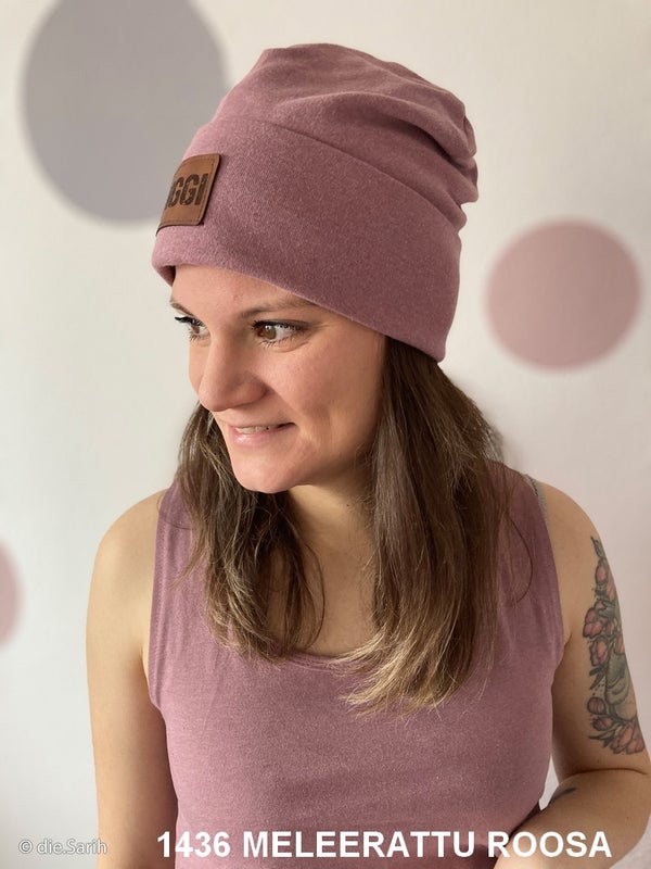 1436 MELEERATTU ROOSA: Joustocollege, Harjattu Joustocollege (Talvitrikoo), Perus resori