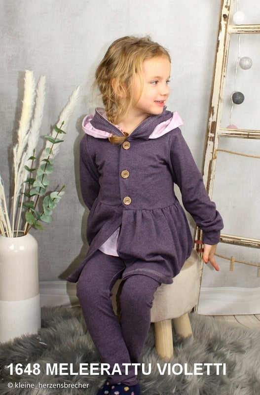 1648 MELEERATTU VIOLETTI: Joustocollege, Harjattu Joustocollege (Talvitrikoo), Perus resori