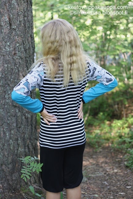 Trikoo kangas Raidat TURKOOSI (1,5m valmispala)pahvin&ouml;yt&auml;&auml;