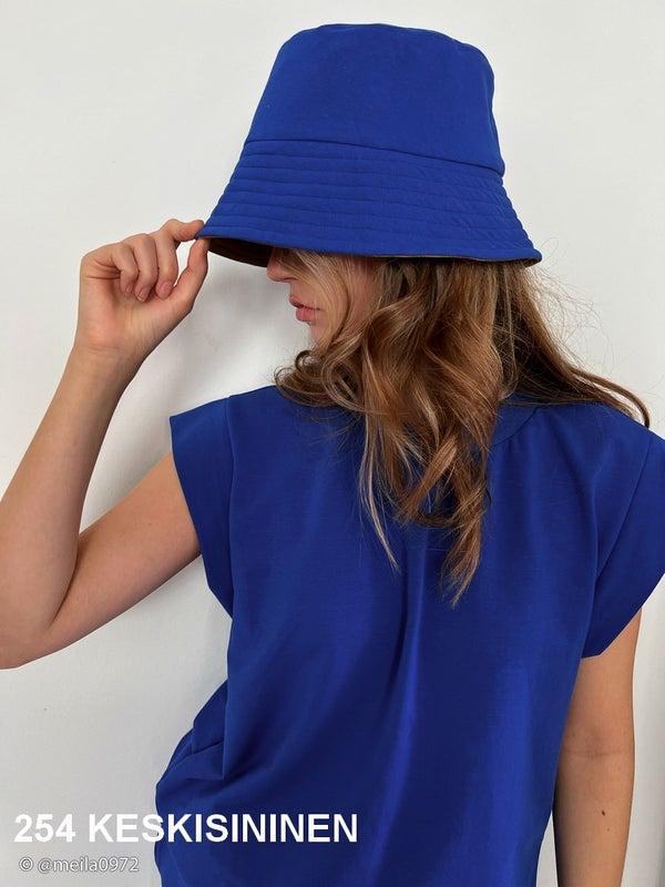 254 KESKISININEN: Joustocollege, Harjattu Joustocollege, Perus resori