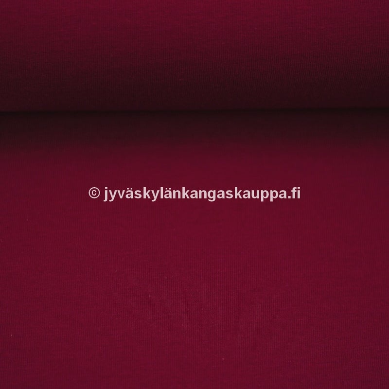 Joustocollege 339 Tummanpunainen