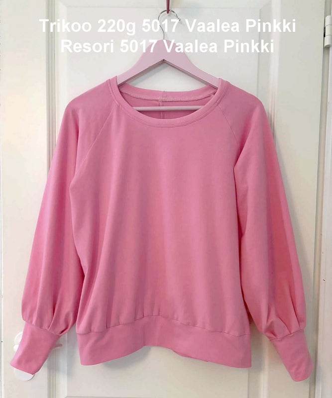 Trikoo 220g 5017 Vaalea Pinkki sek&auml; Resori 5017 Vaalea Pinkki