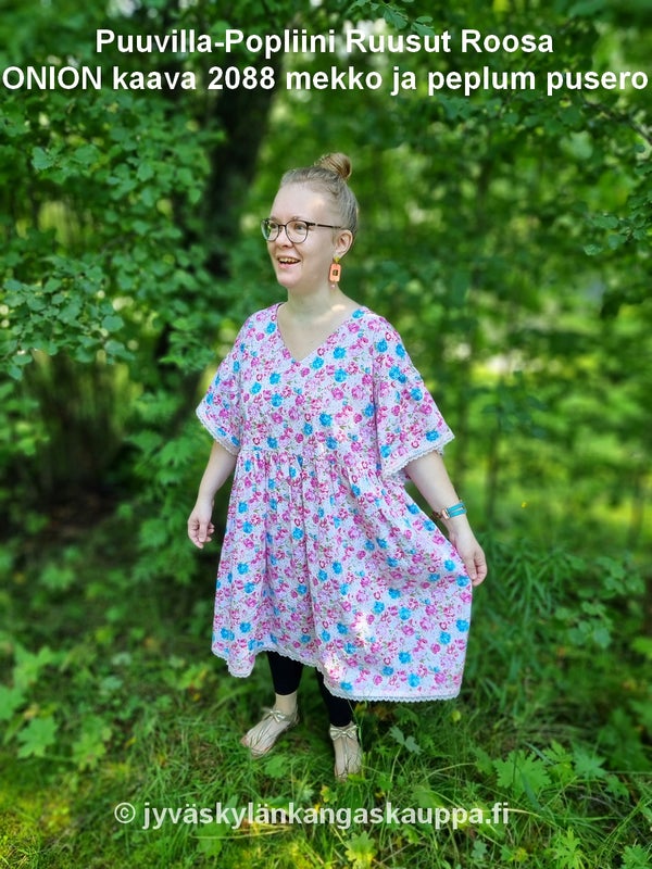 Puuvilla-Popliini Ruusut Roosa sek&auml; ONION kaava 2088 mekko ja peplum pusero