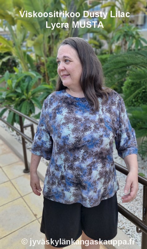 Viskoositrikoo Dusty Lilac sek&auml; Lycra MUSTA