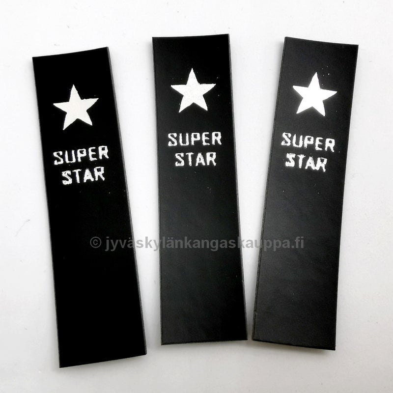 Keinonahkamerkki SUPER STAR Musta + Hopea teksti