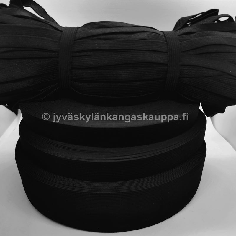 Musta pehme&auml; kuminauha