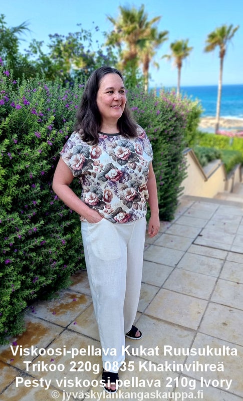 Viskoosi-pellava Kukat Ruusukulta ja Trikoo 220g 0835 Khakinvihre&auml; sek&auml; Pesty viskoosi-pellava 210g Ivory
