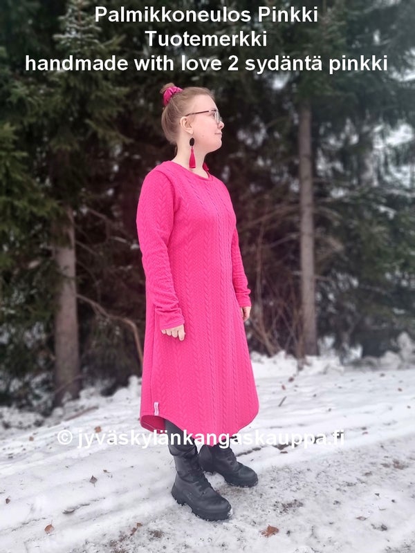 Palmikkoneulos Pinkki sek&auml; Tuotemerkki handmade with love 2 syd&auml;nt&auml; pinkki