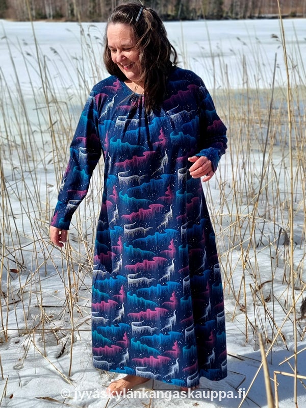 Digiprintti trikoo Revontulet sek&auml; JKK KAAVA Rypytystunika Runsas