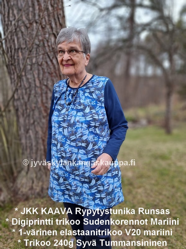 * JKK KAAVA Rypytystunika Runsas * Digiprintti trikoo Sudenkorennot Mariini * 1-v&auml;rinen elastaanitrikoo V20 mariini * Trikoo 240g Syv&auml; Tummansininen