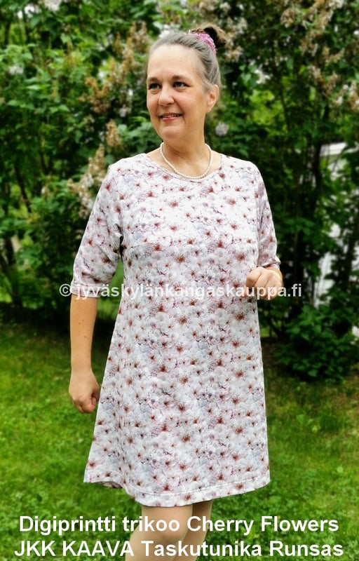 Digiprintti trikoo Cherry Flowers sek&auml; JKK KAAVA Taskutunika Runsas