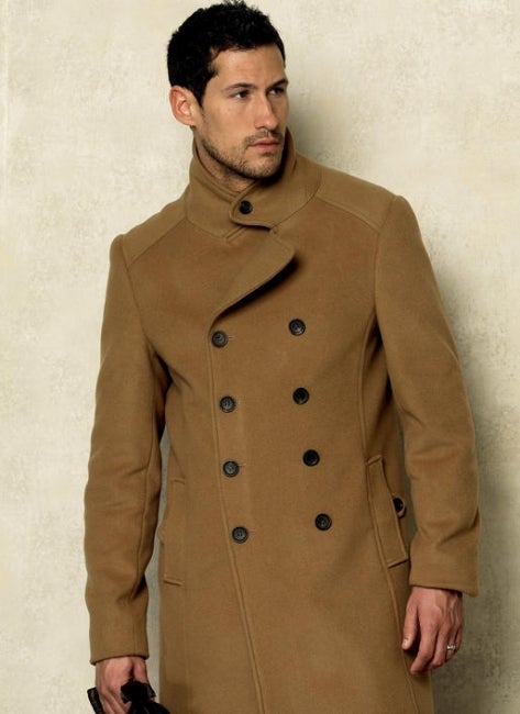 Vogue kaava V8940: miehen ulkotakki ja suorat housut