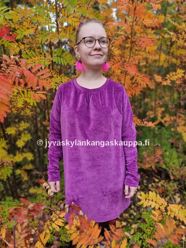 JKK KAAVA Rypytystunika Runsas ja Puuvillavelour 29 ryp&auml;le sek&auml; Tylli 300cm leve&auml; TUMMA PINKKI (korvikset)